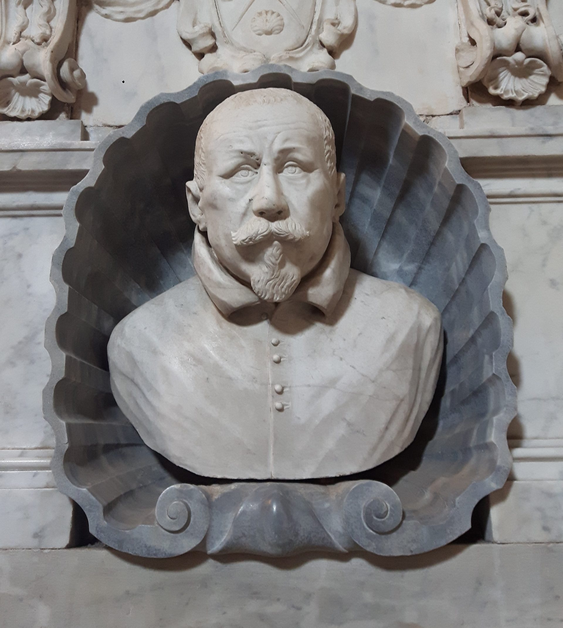 Altobellus d'Ense's tomb, San Sebastiano, Rome - 06.jpg